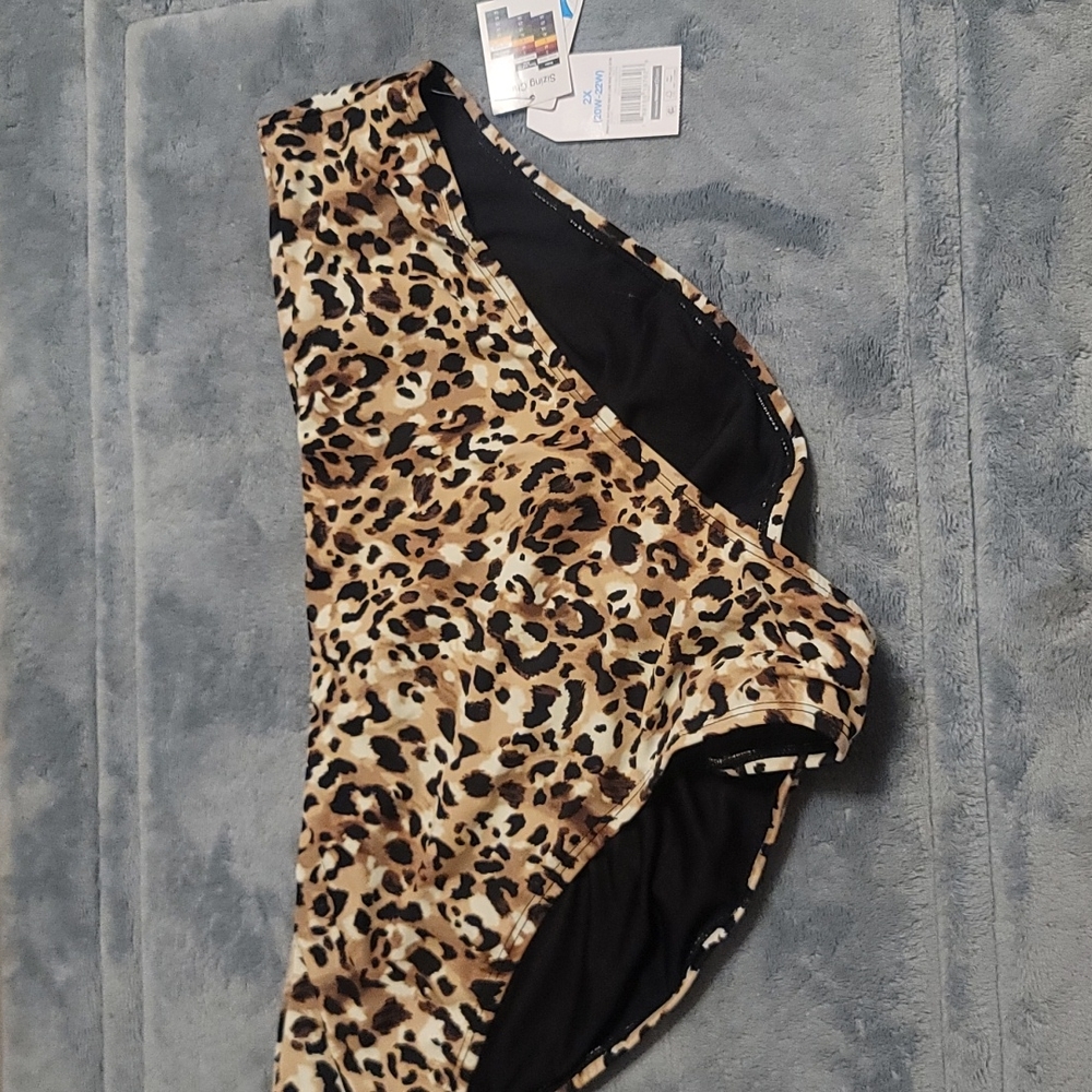 TIME AND TRU PLUS SIZE LOW RISE LEOPARD PEINT CHEEKY BIKINI BOTTOM: NWT: SZ 2X